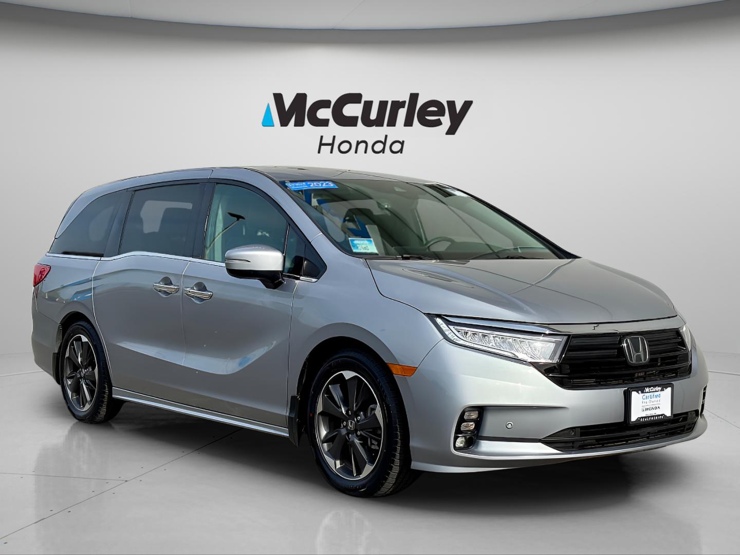 2023 Honda Odyssey Elite's photo