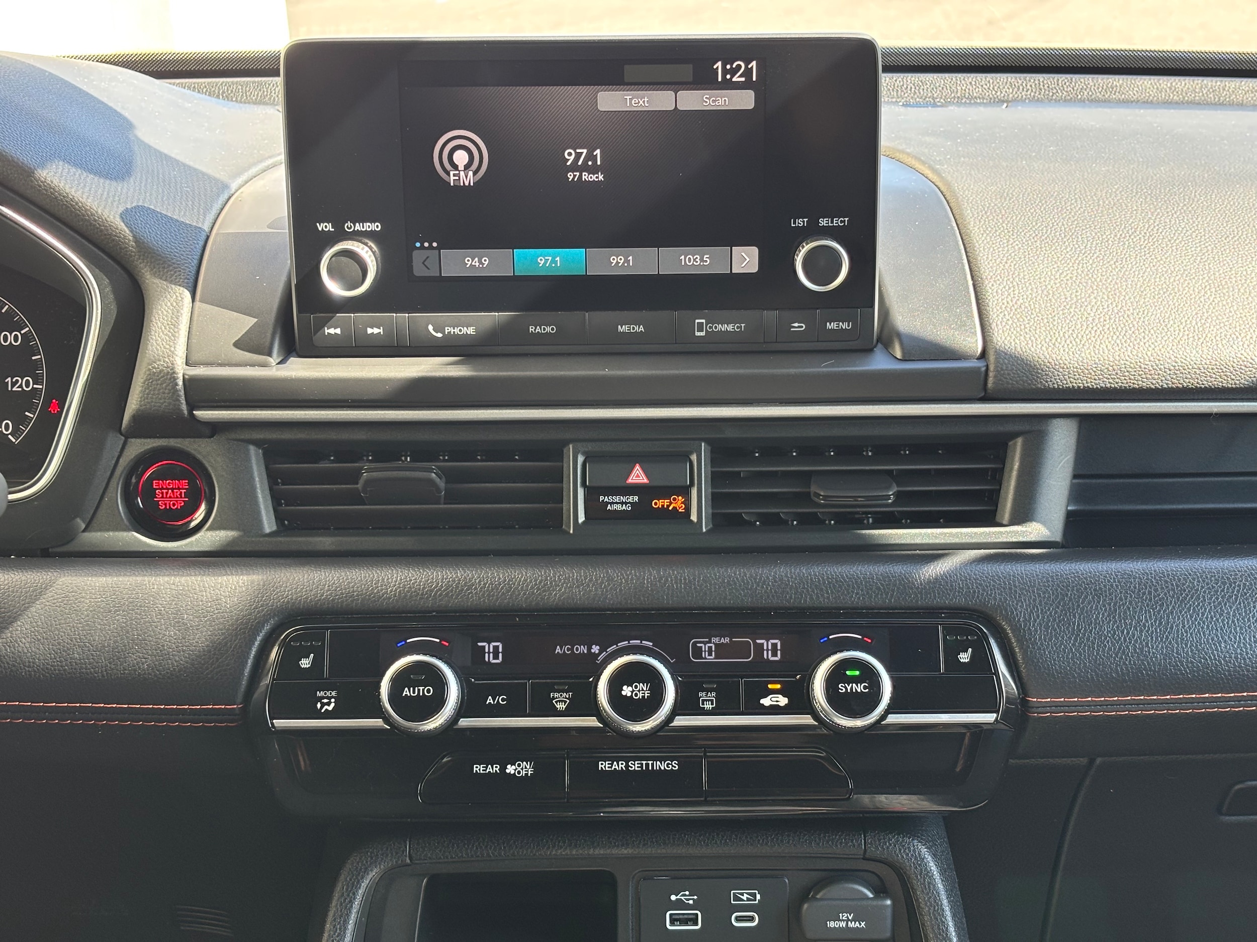 2023 Honda Pilot Sport - Photo 18