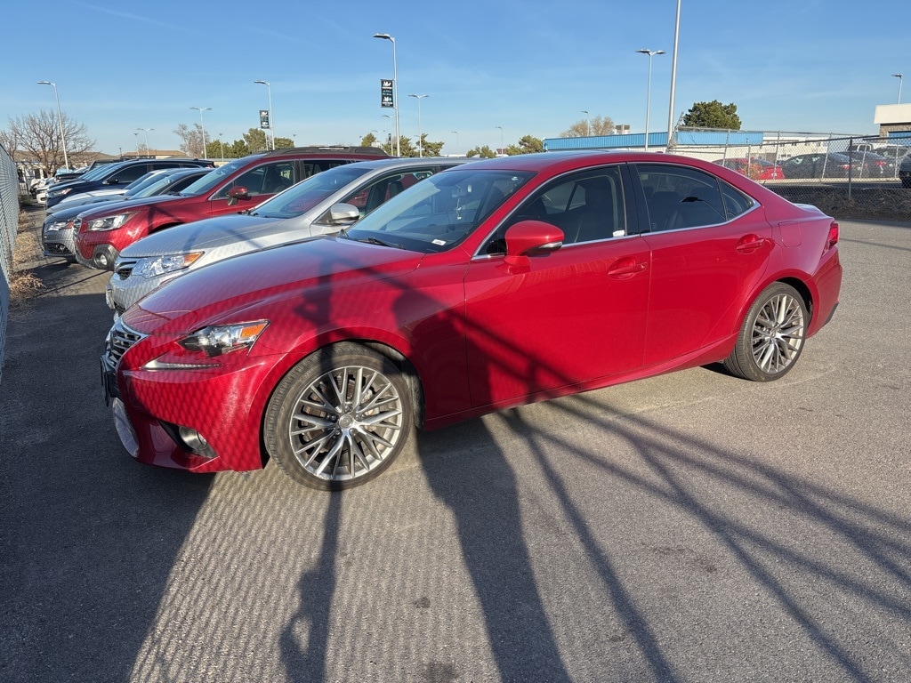 2015 Lexus IS 250's photo