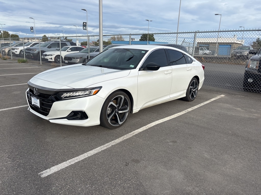 2022 Honda Accord Sport's photo