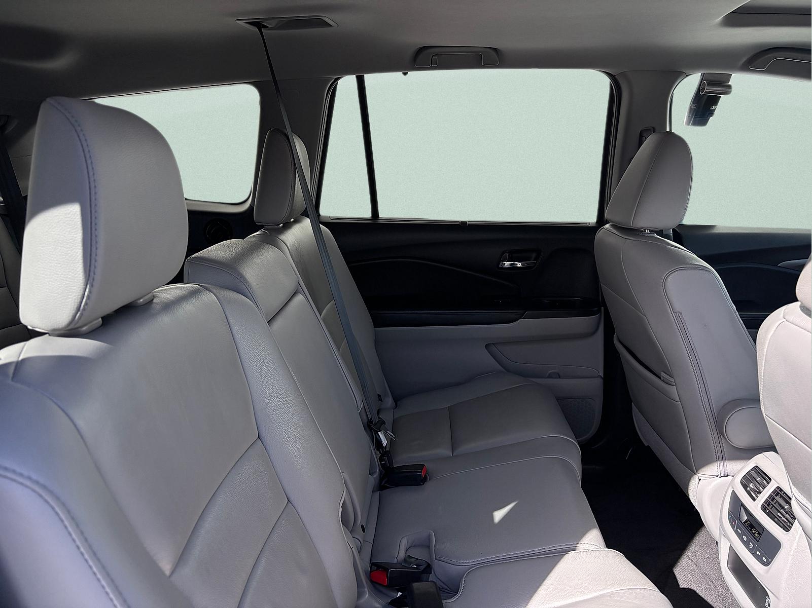 2020 Honda Pilot EX-L - Photo 30