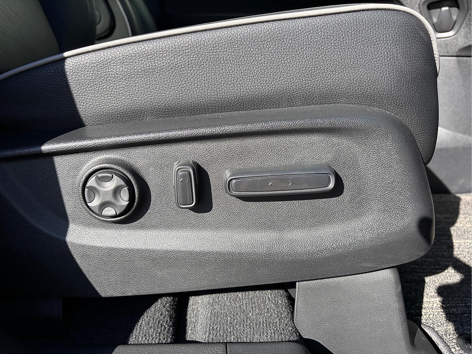 2026 Honda Odyssey Touring - Photo 41