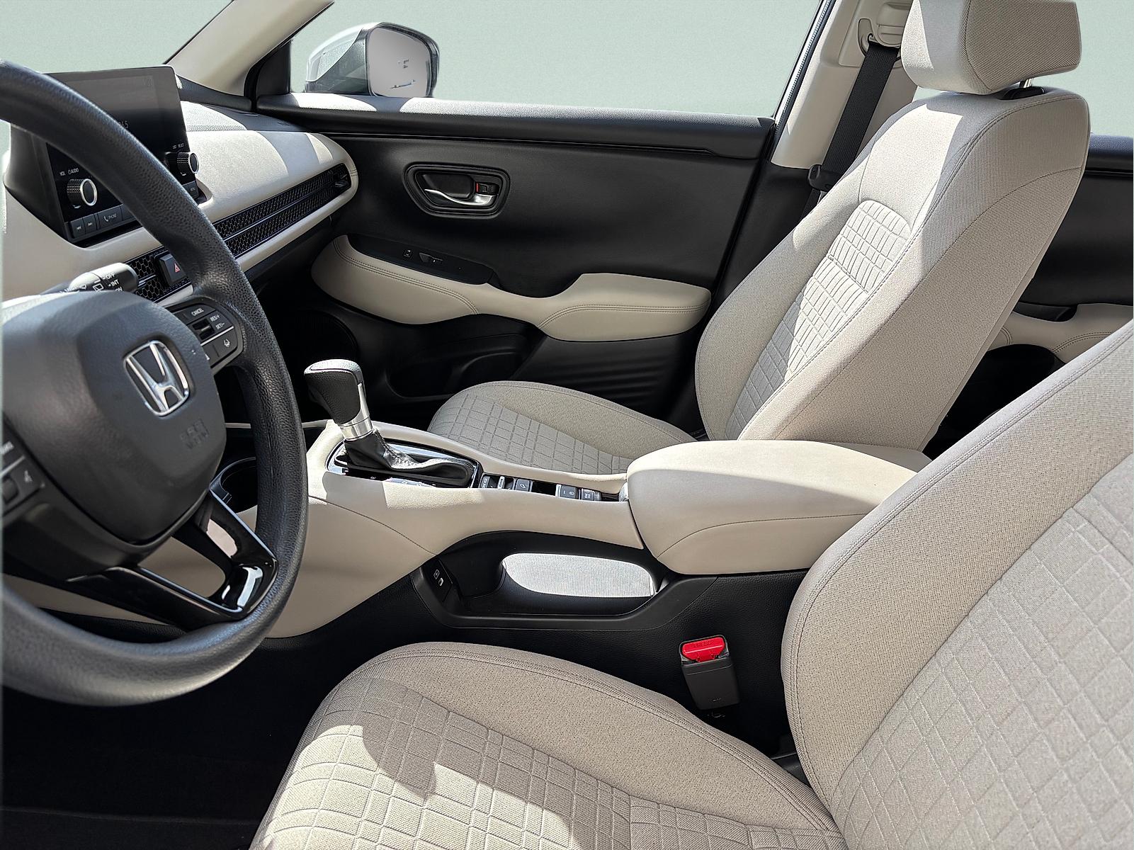 2024 Honda HR-V LX - Photo 13