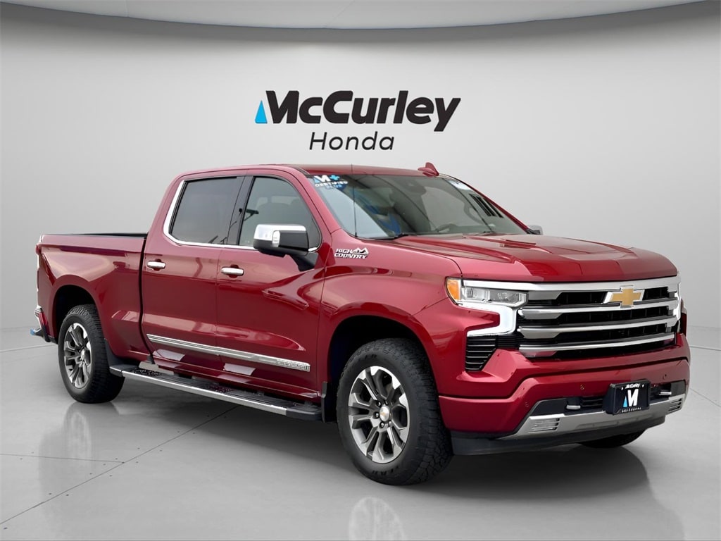 2024 Chevrolet Silverado 1500 High Country's photo