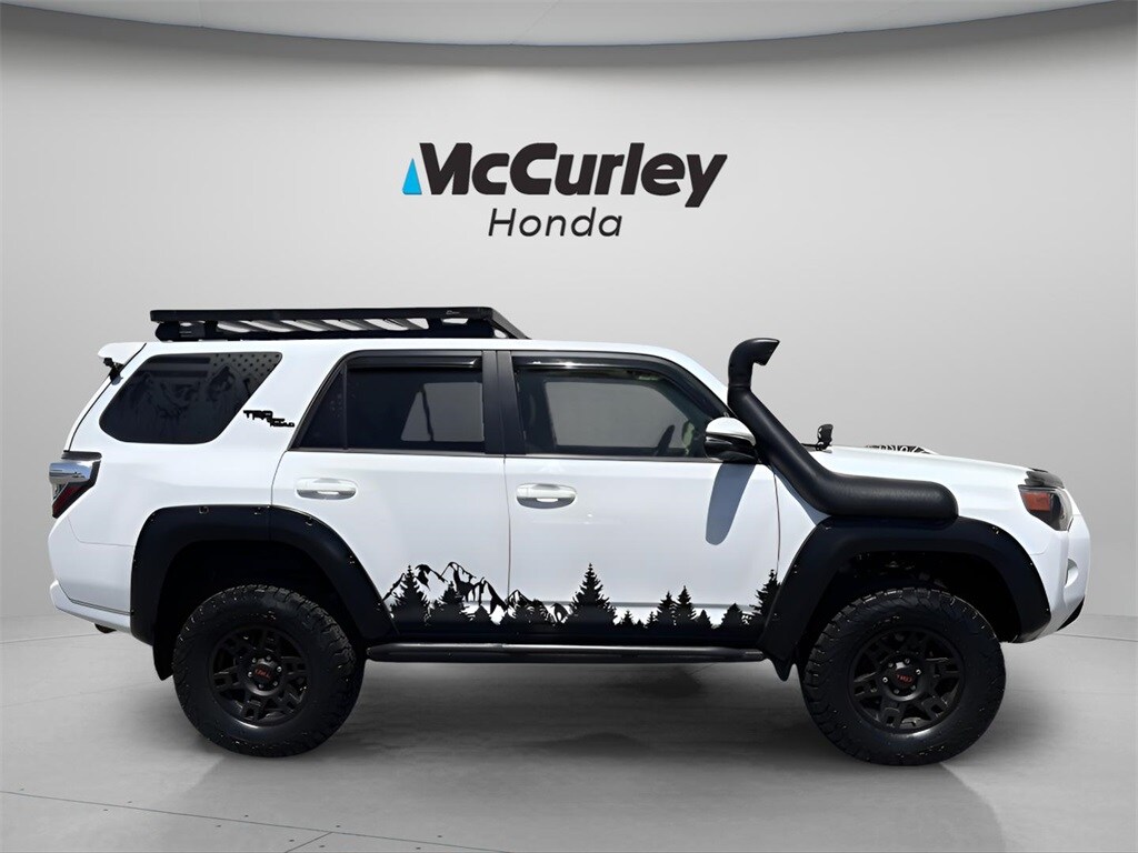 2021 Toyota 4Runner TRD Off-Road Premium photo 4