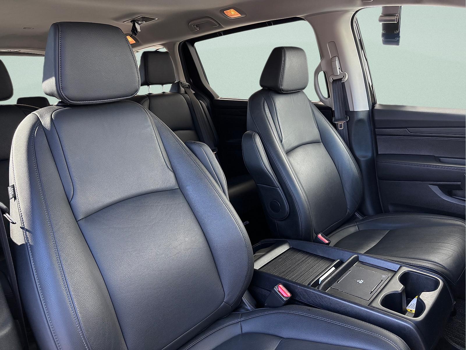 2025 Honda Odyssey EX-L - Photo 37