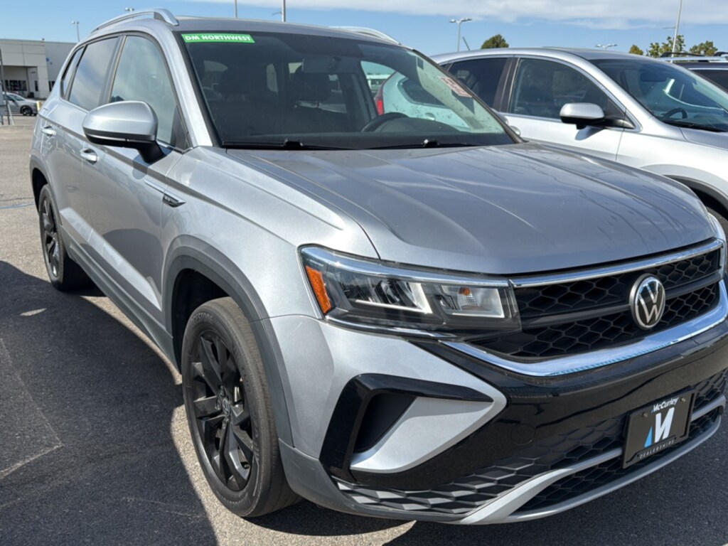 Used 2022 Volkswagen Taos 1.5T SE SUV