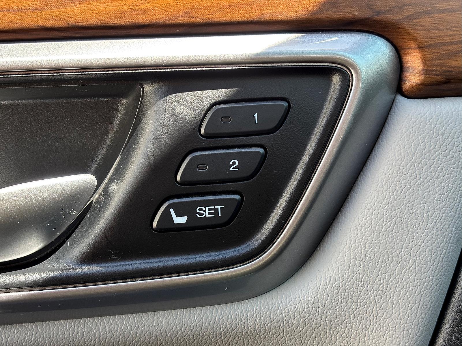 2022 Honda CR-V EX-L - Photo 17