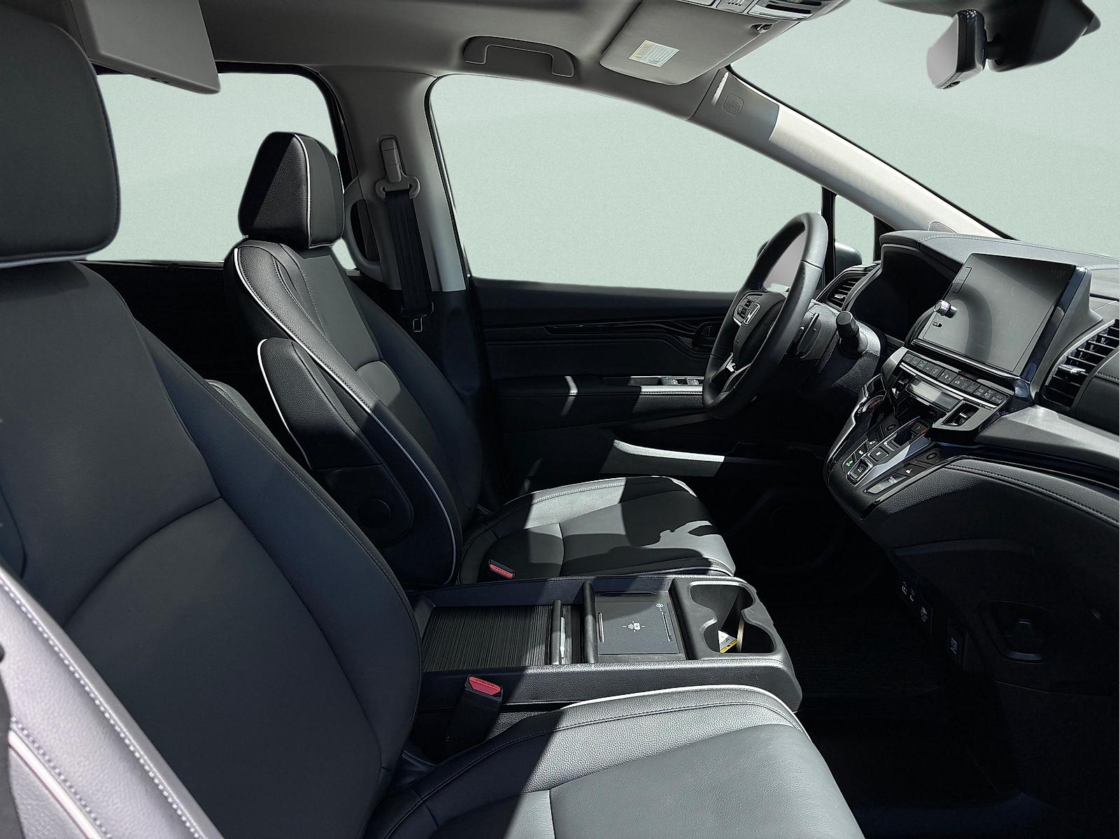 2026 Honda Odyssey Touring - Photo 42
