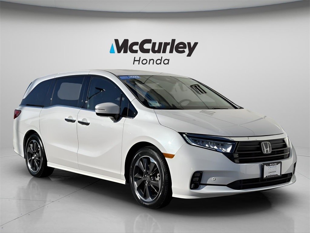 2023 Honda Odyssey Elite's photo