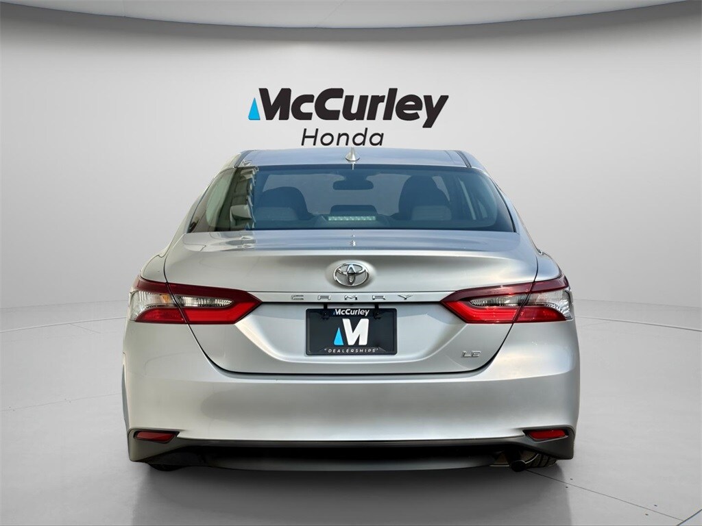 2024 Toyota Camry LE photo 4
