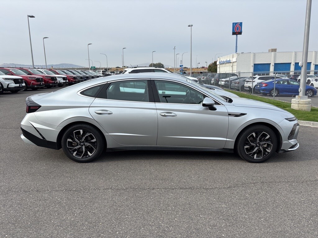 Certified 2024 Hyundai Sonata SEL Sedan