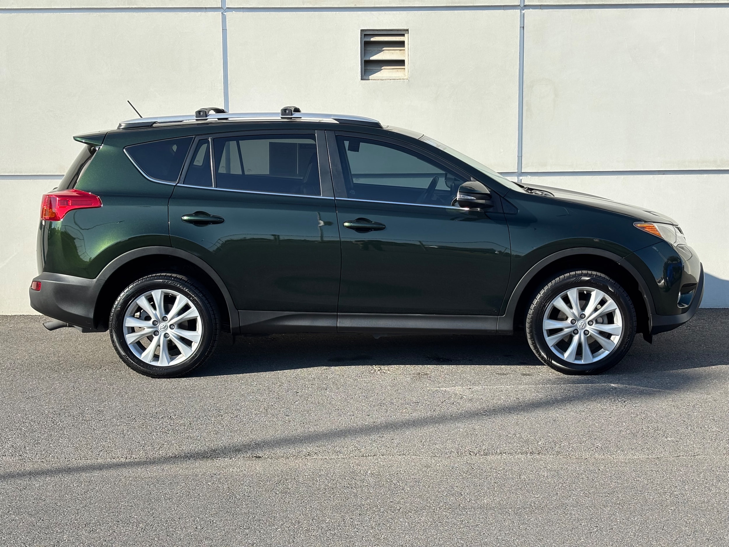 Used 2013 Toyota RAV4 Limited with VIN 2T3DFREVXDW066078 for sale in Richland, WA