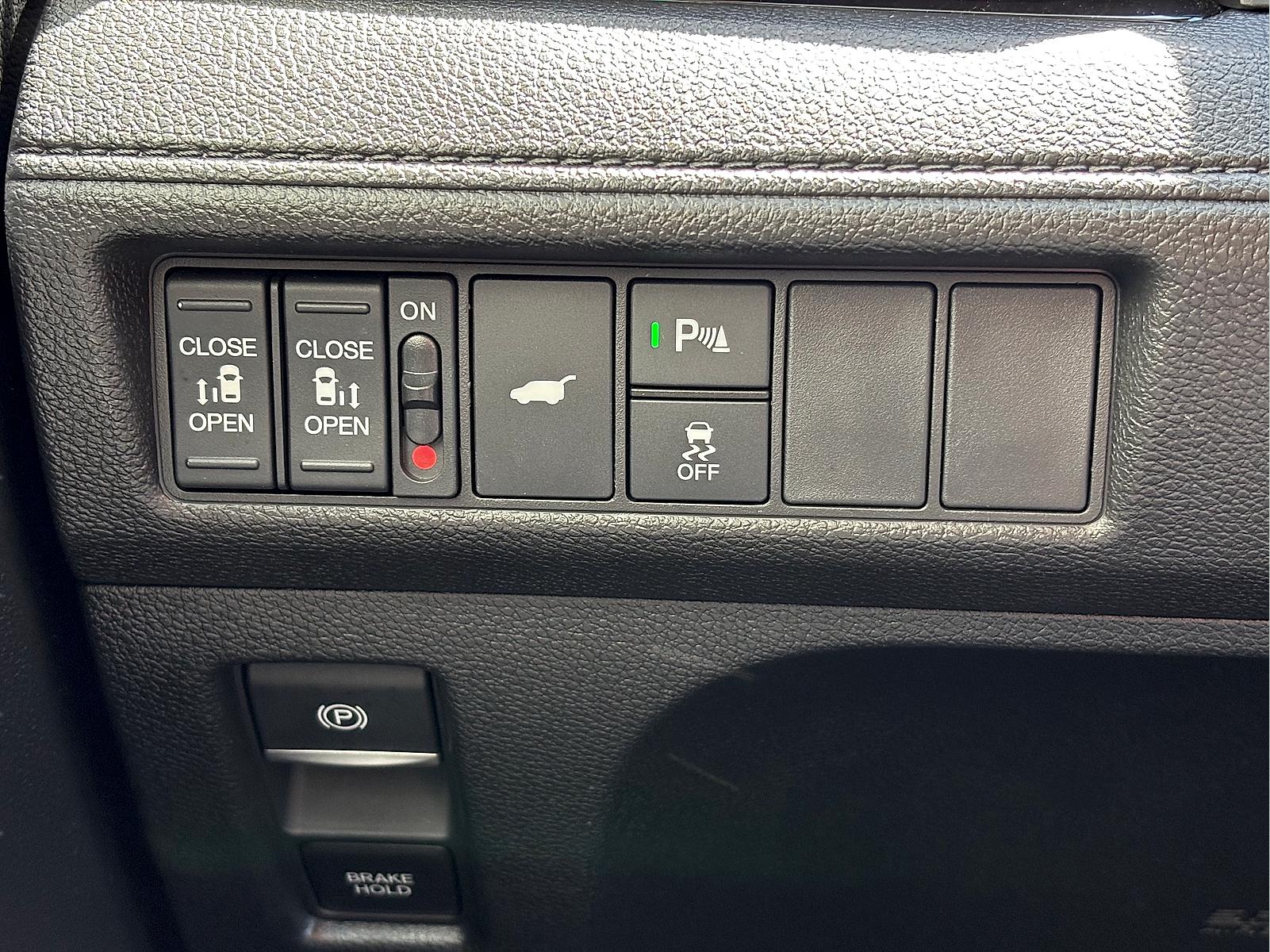 2026 Honda Odyssey Touring - Photo 19