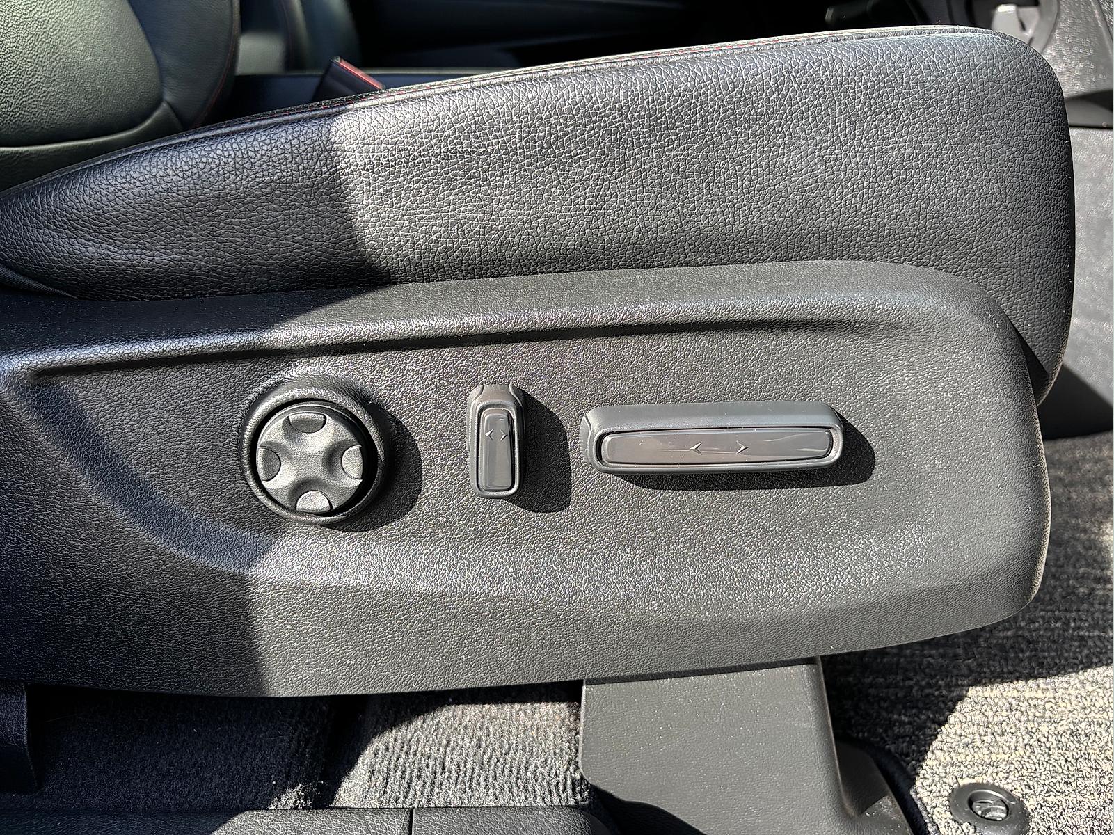 2025 Honda Odyssey Sport L - Photo 39
