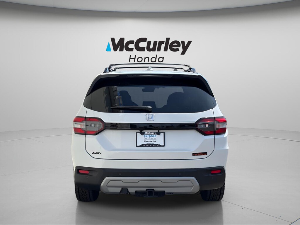 Certified 2025 Honda Pilot TrailSport SUV