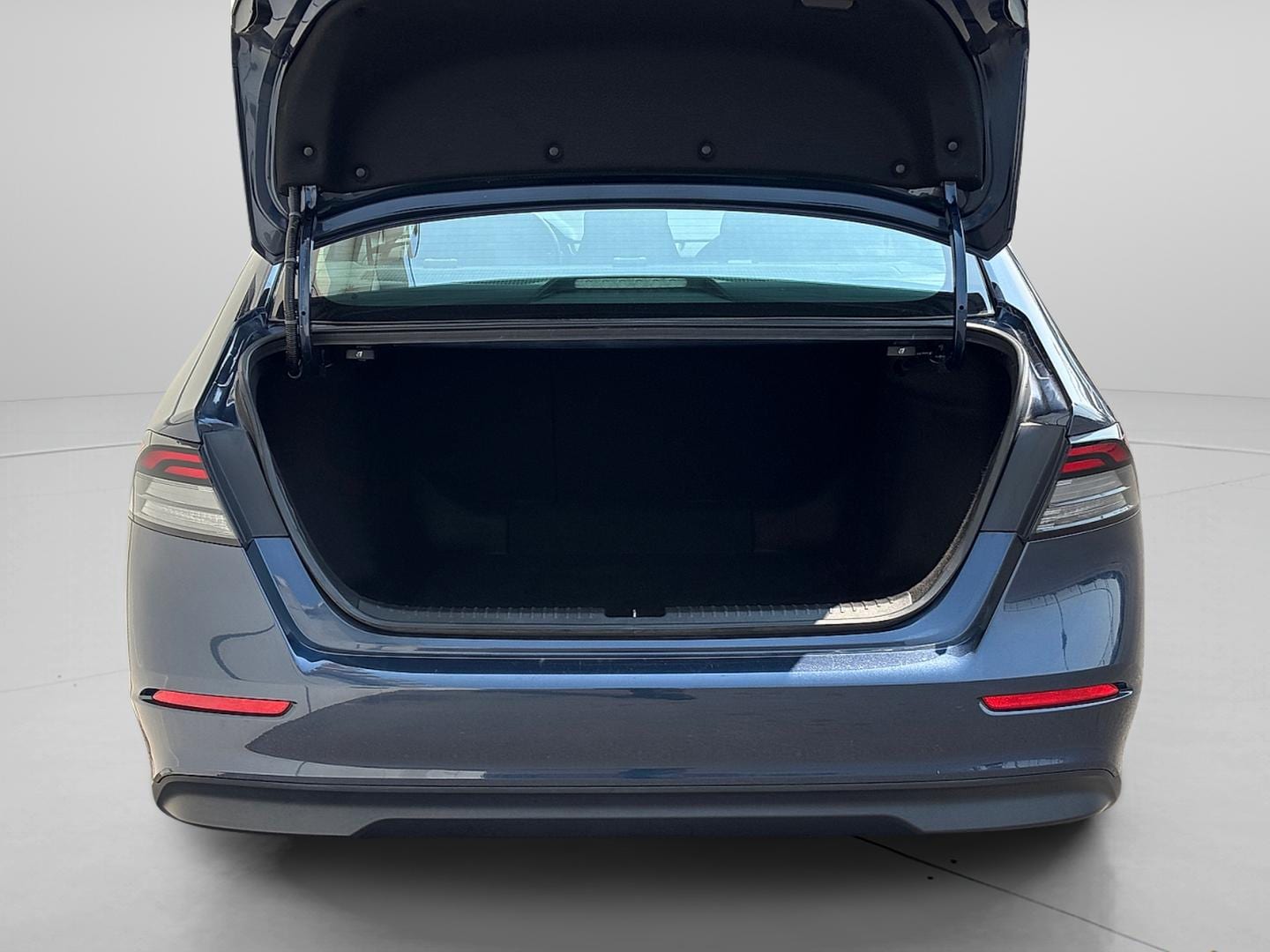 2023 Honda Accord EX - Photo 6