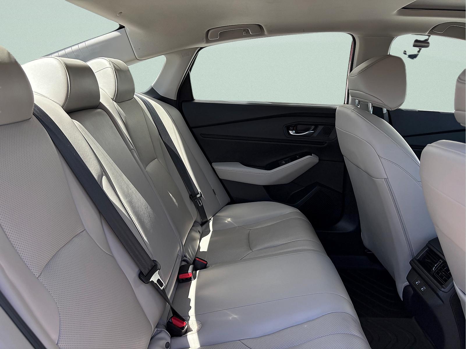 2024 Honda Accord Hybrid Touring - Photo 31
