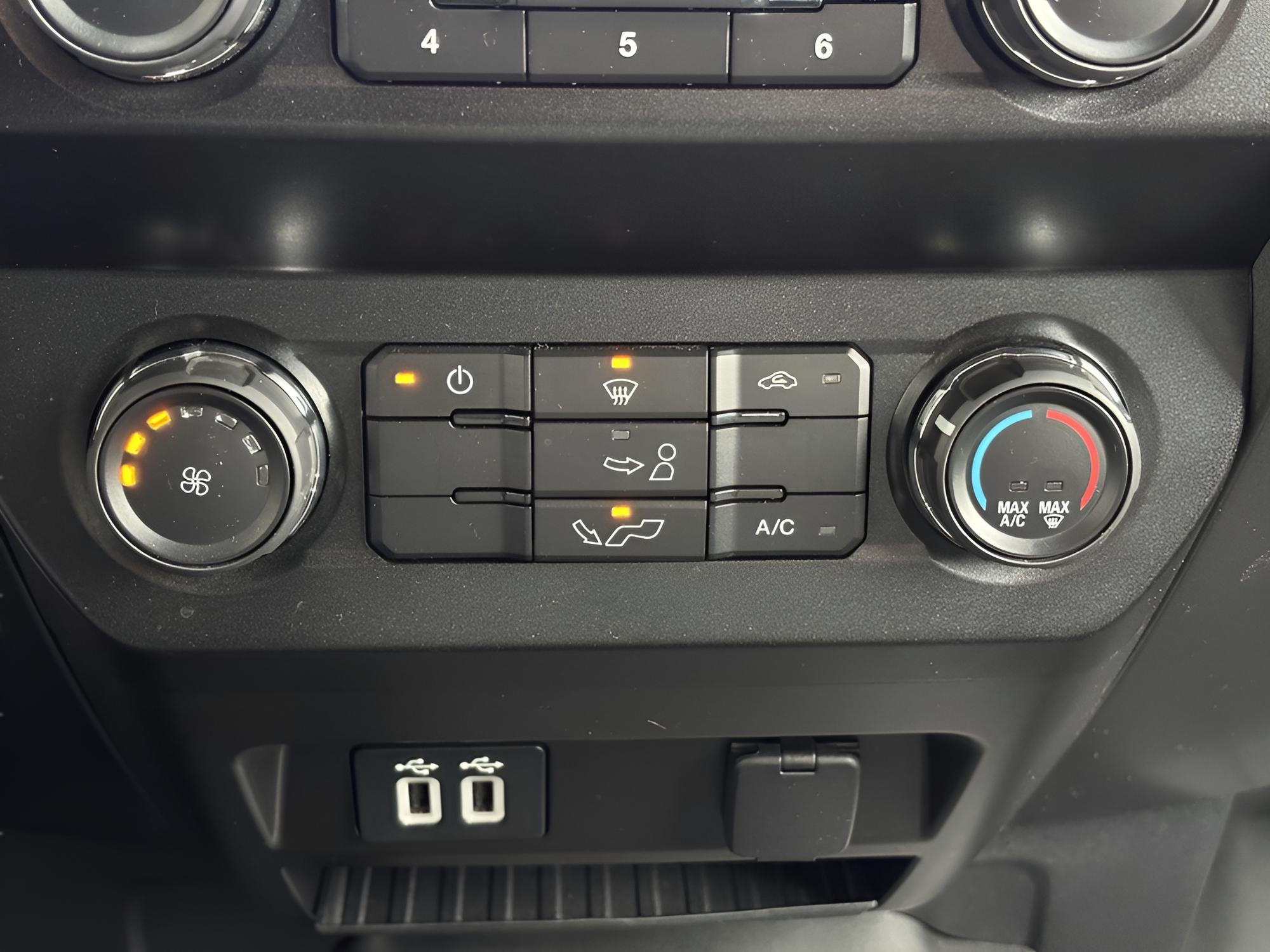 2019 Ford F-150 XLT - Photo 37