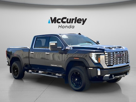 2024 GMC Sierra 2500 HD Denali Truck Crew Cab