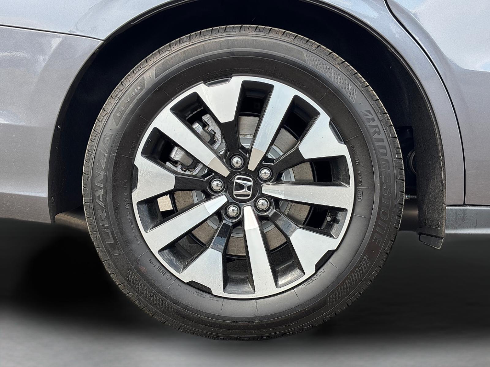 2026 Honda Odyssey EX-L - Photo 10