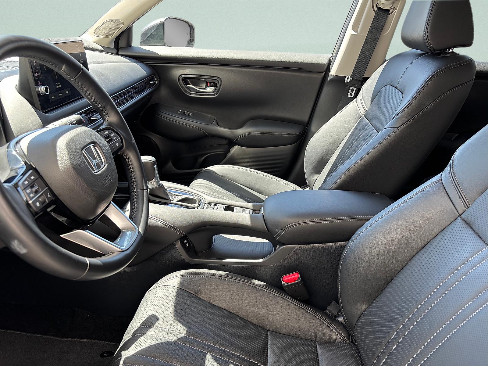 2026 Honda HR-V EX-L - Photo 16