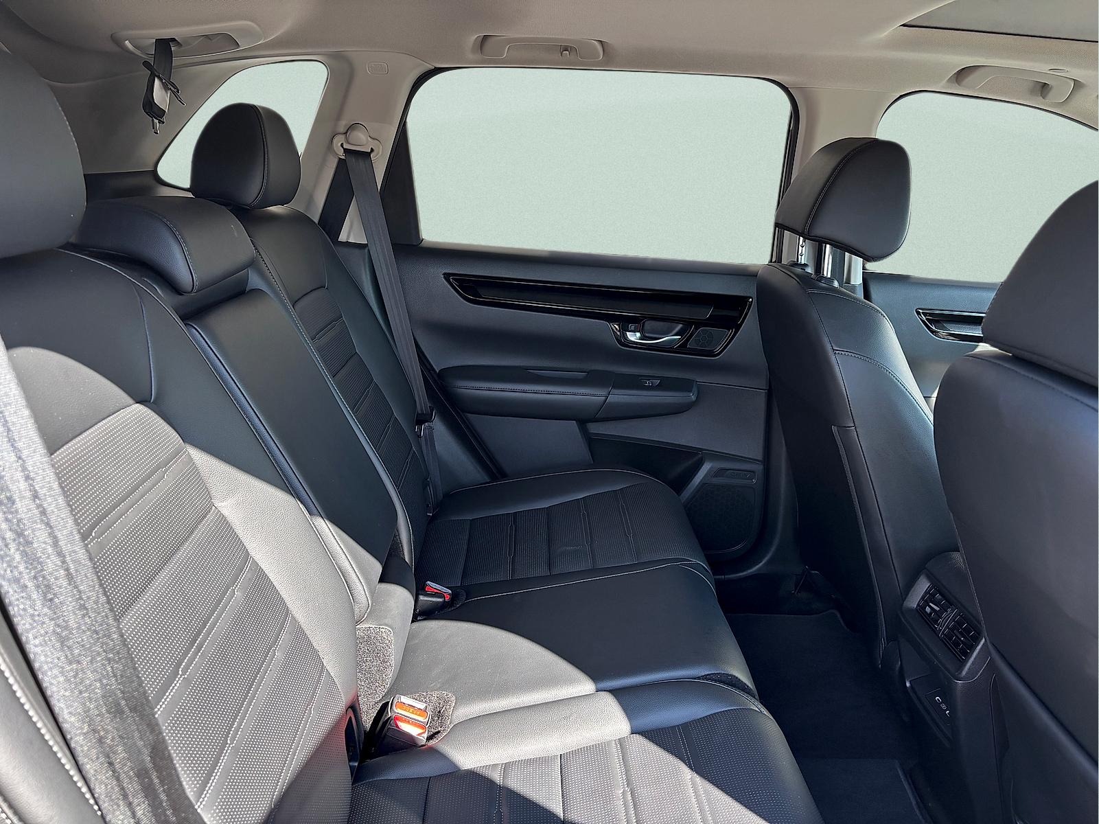 2025 Honda CR-V EX-L - Photo 31