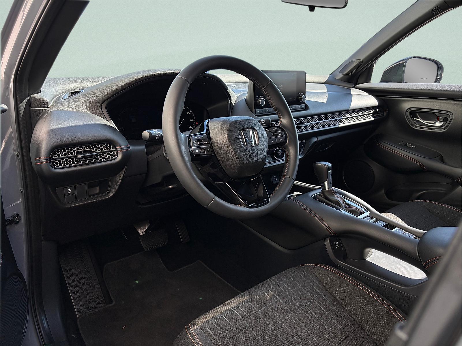2024 Honda HR-V Sport - Photo 13