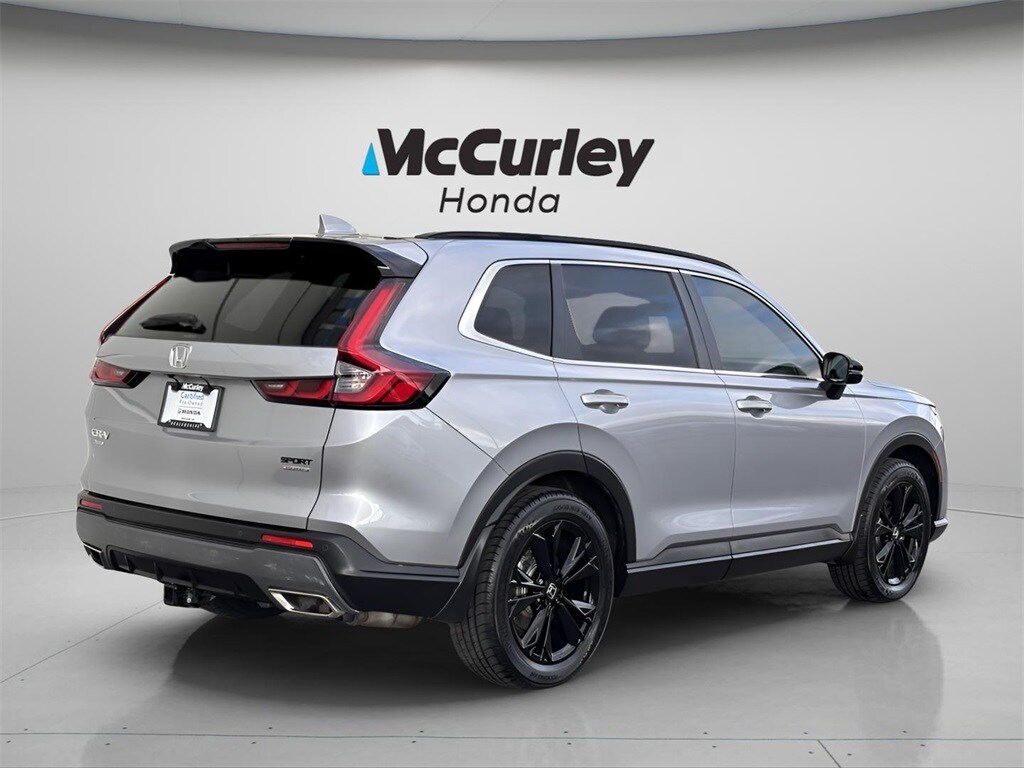 2023 Honda CR-V Hybrid Sport Touring photo 3