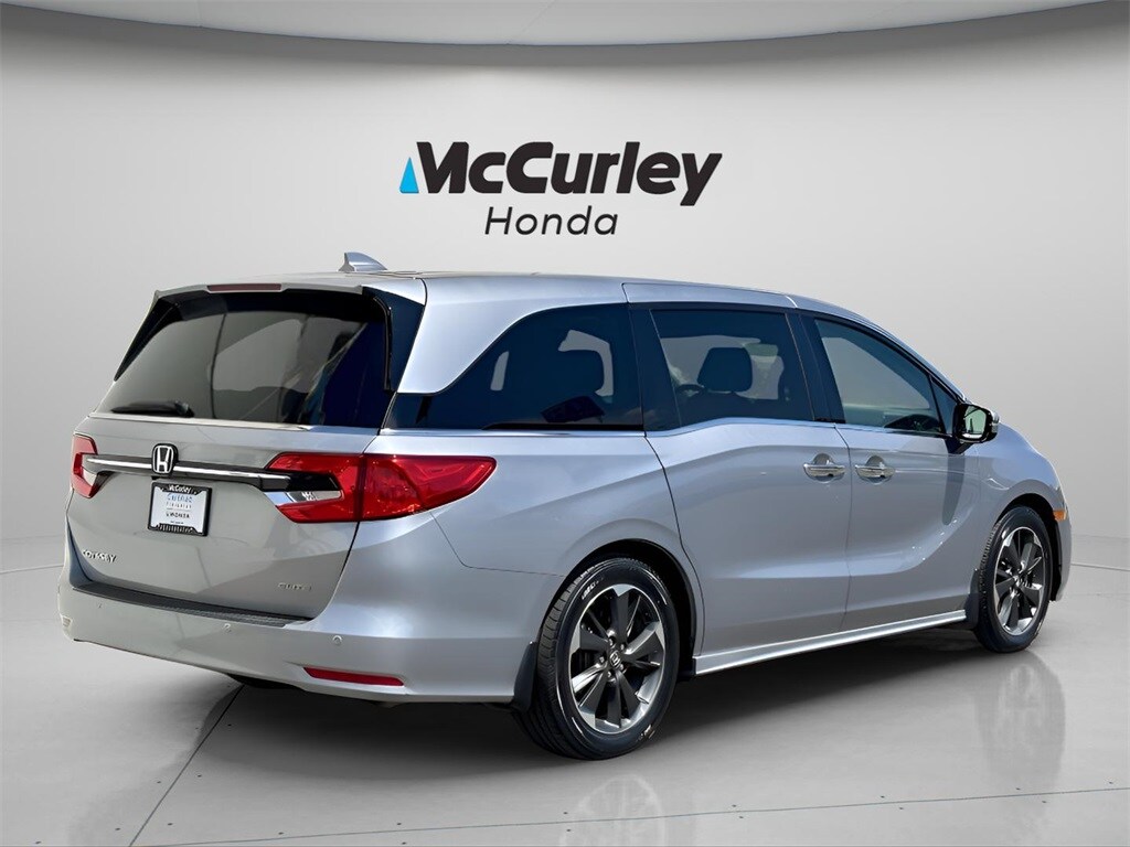 2023 Honda Odyssey Elite photo 3