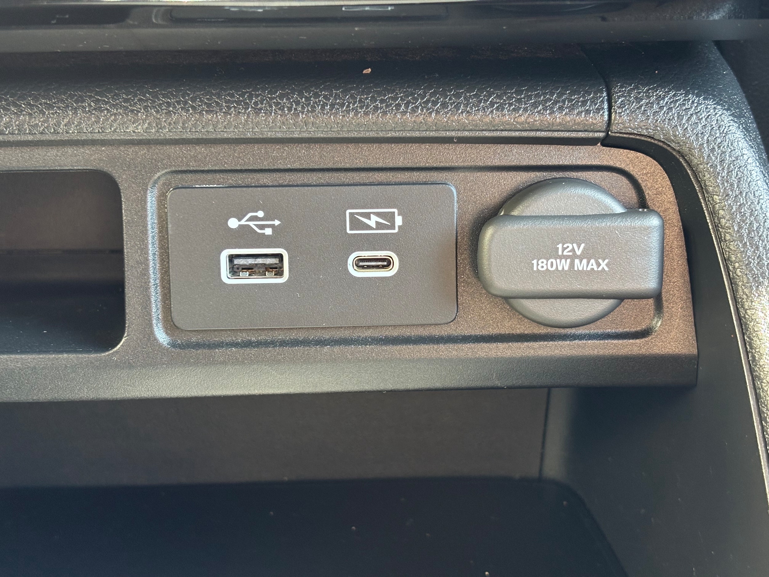 2023 Honda Pilot Sport - Photo 24