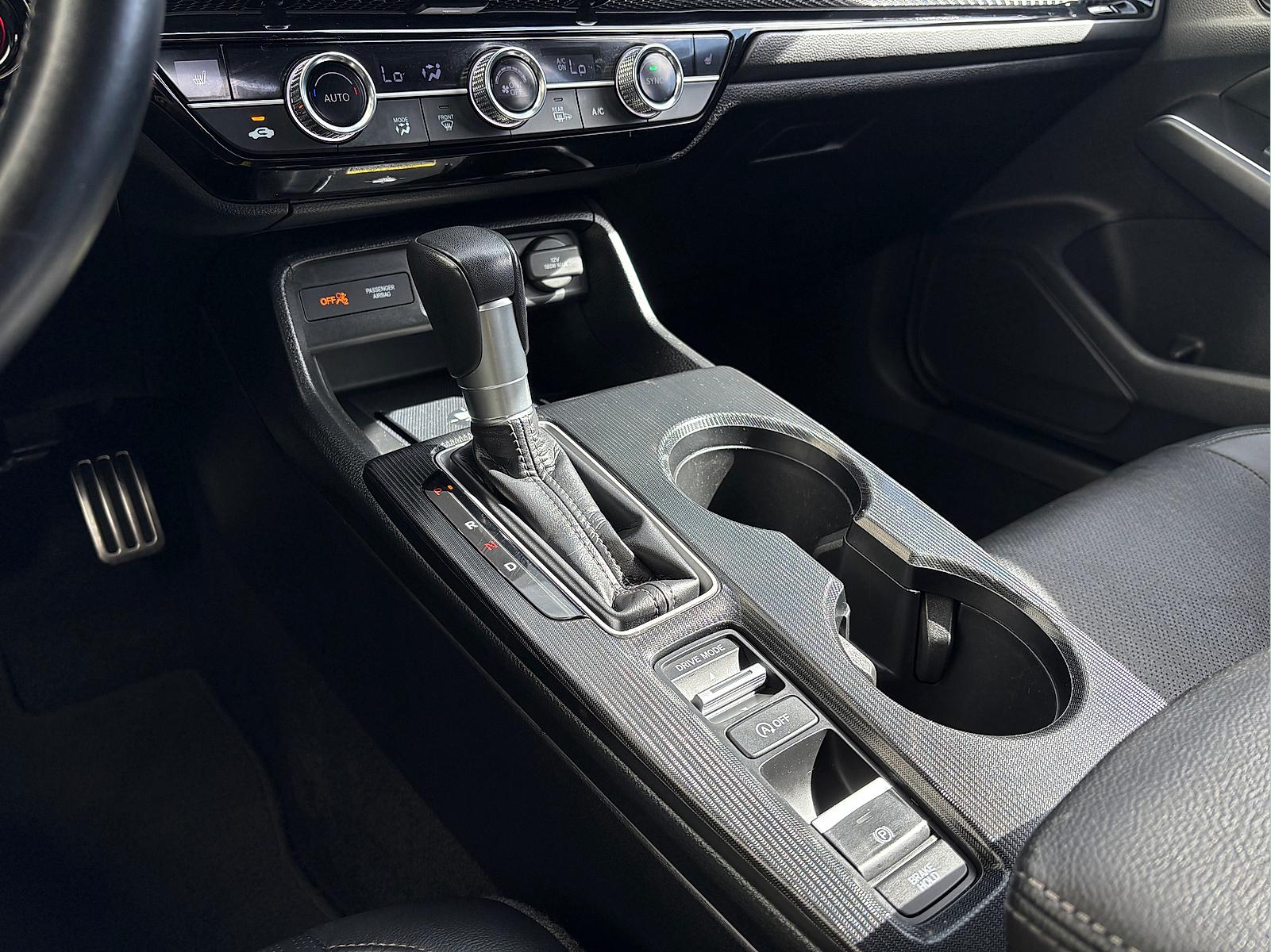 2024 Honda Civic Hatchback Sport Touring - Photo 28