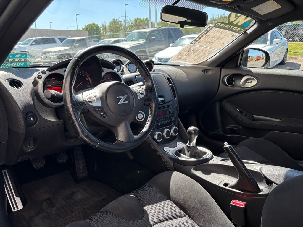 Certified 2017 Nissan 370Z Coupe Touring with VIN JN1AZ4EHXHM952964 for sale in Richland, WA