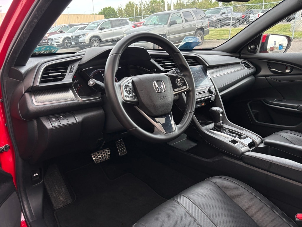 Certified 2019 Honda Civic Hatchback Sport Touring with VIN SHHFK7H98KU418499 for sale in Richland, WA