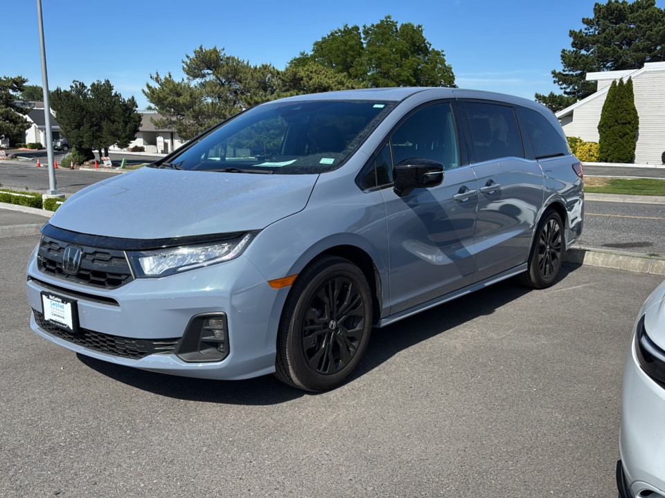 2025 Honda Odyssey's photo
