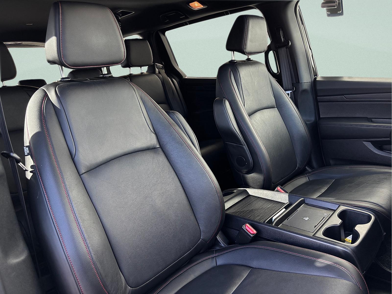 2025 Honda Odyssey Sport L - Photo 37