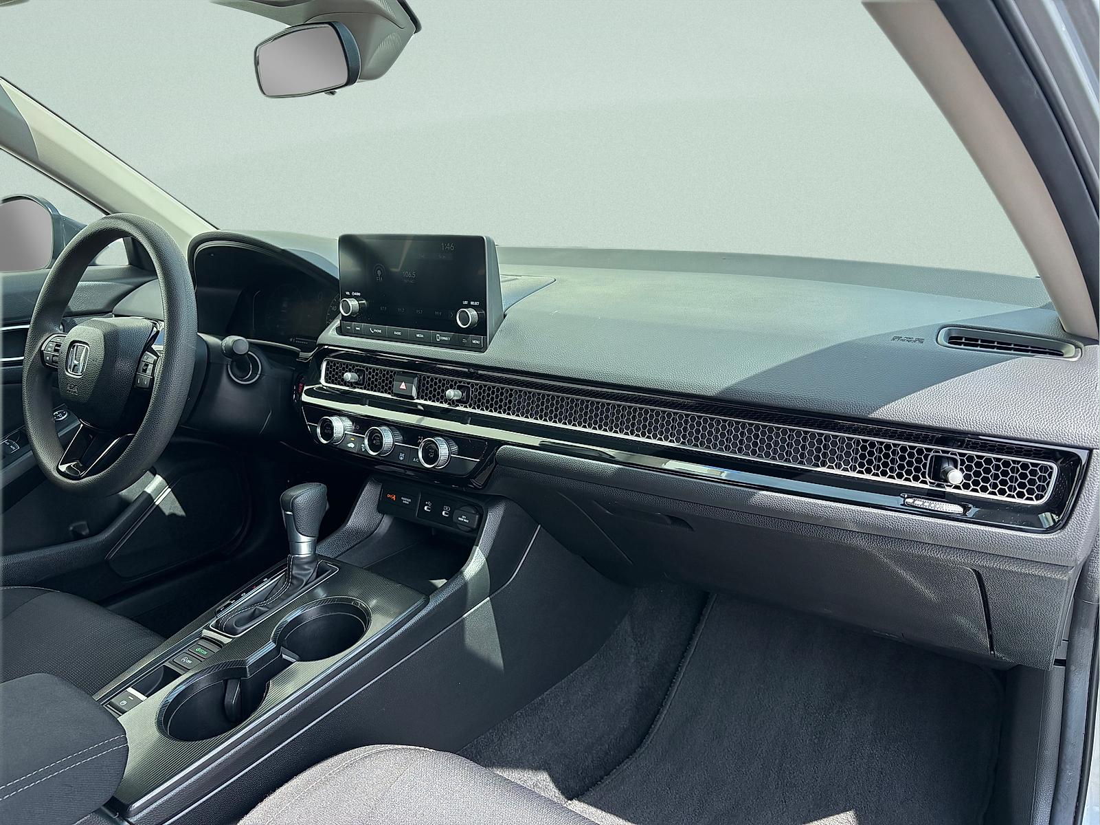 2025 Honda Civic LX - Photo 32