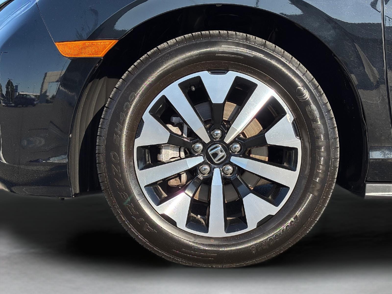 2025 Honda Odyssey EX-L - Photo 12