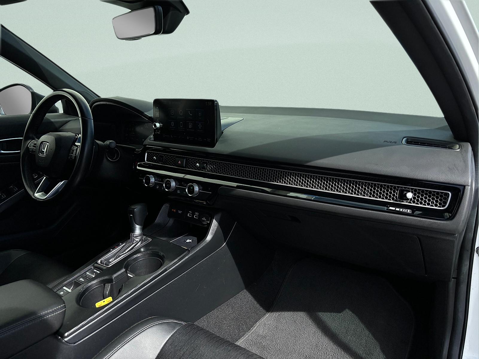 2024 Honda Civic Hatchback Sport Touring - Photo 40