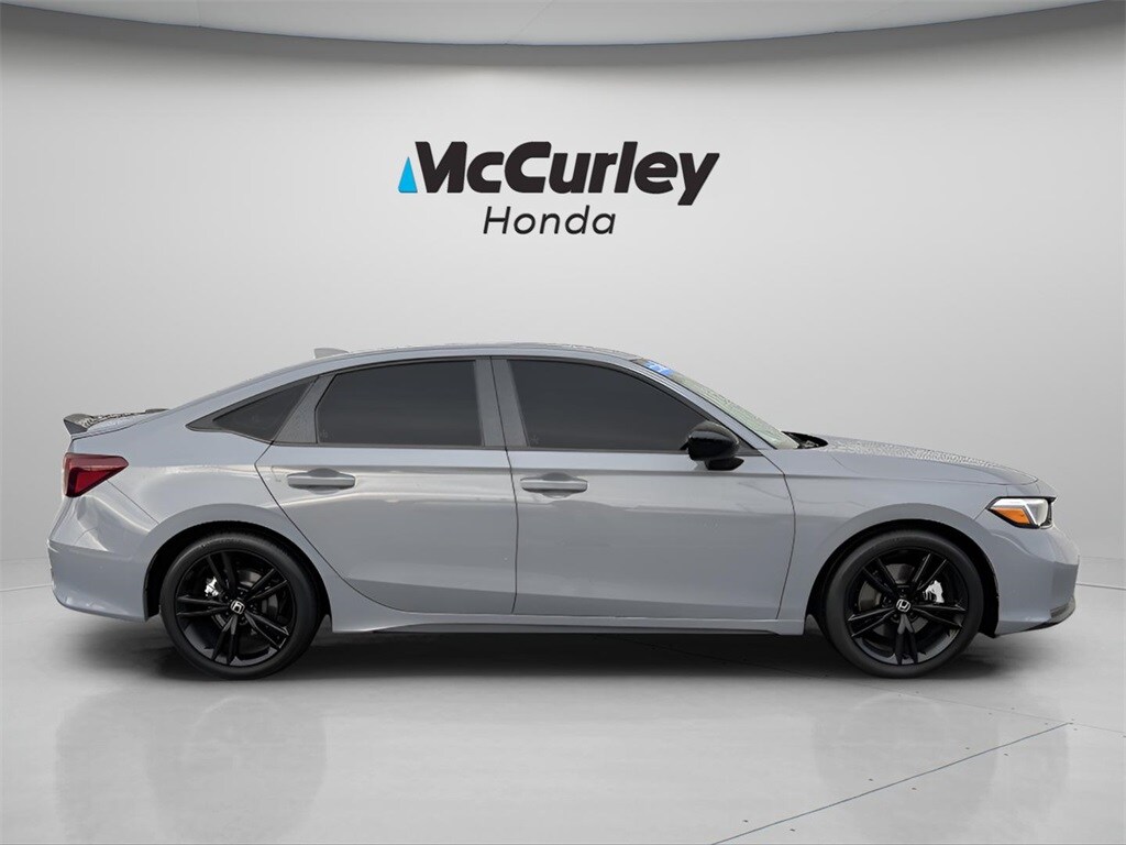 2025 Honda Civic Si photo 2