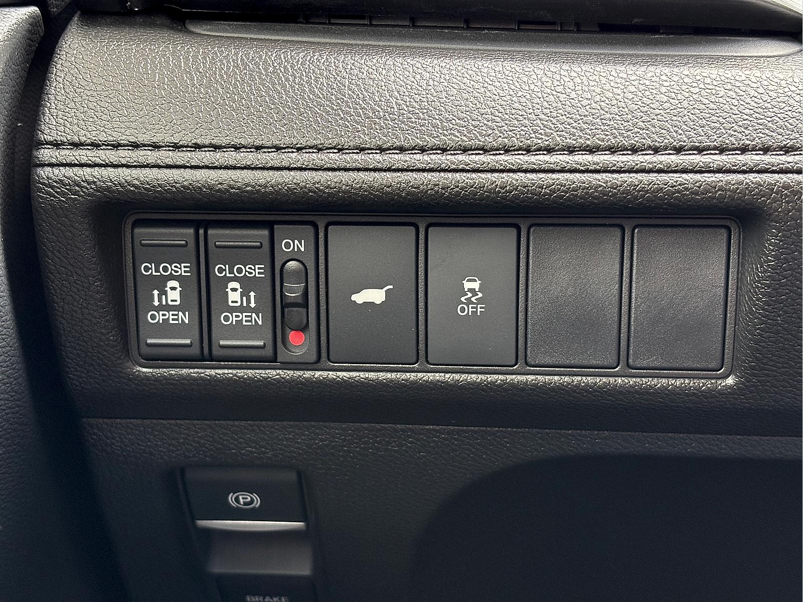 2026 Honda Odyssey EX-L - Photo 18
