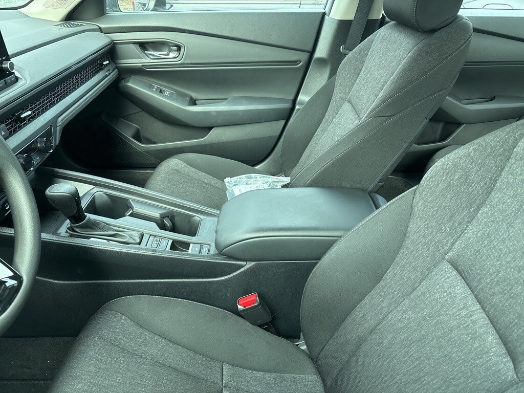 2024 Honda Accord EX photo 2