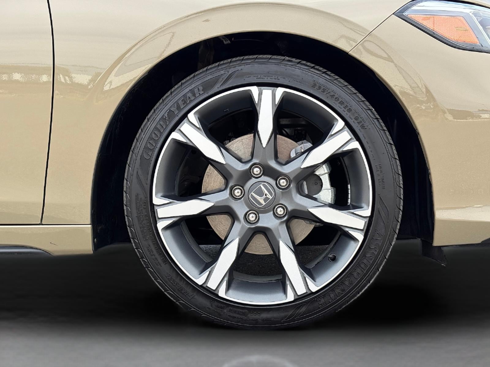 2026 Honda Civic Hatchback Sport Touring - Photo 10