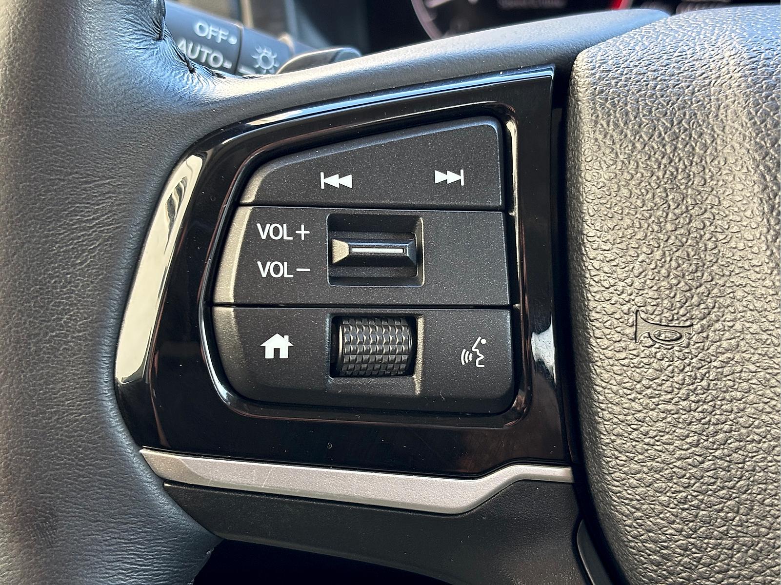 2025 Honda Odyssey EX-L - Photo 33