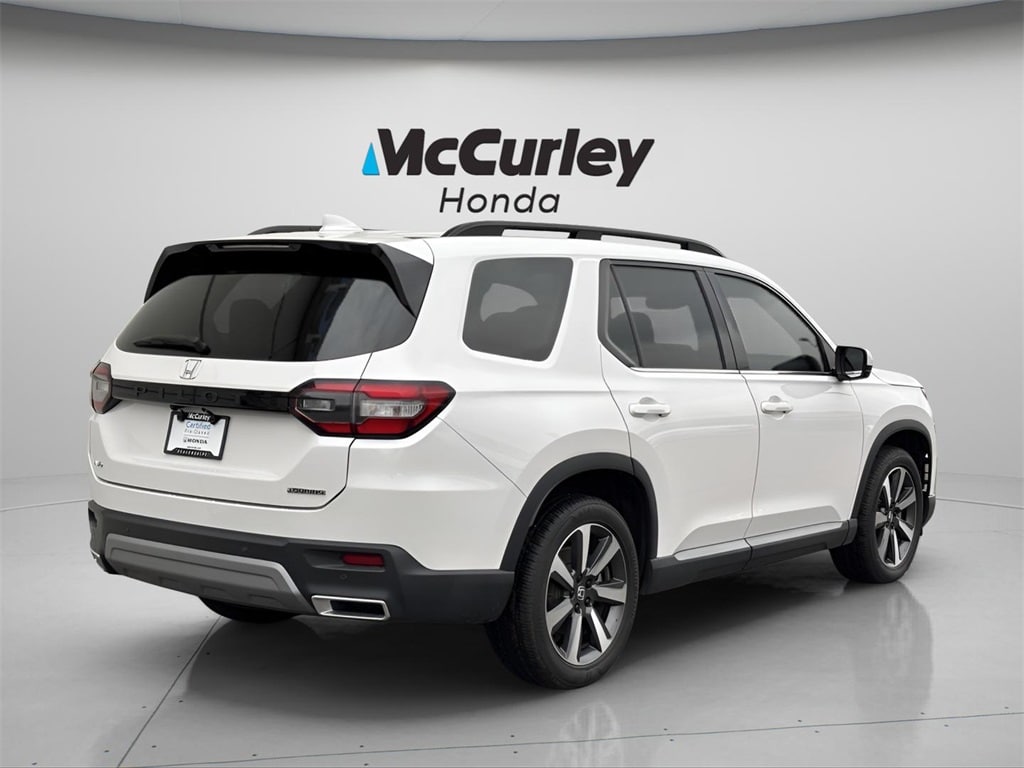 Certified 2023 Honda Pilot Touring SUV