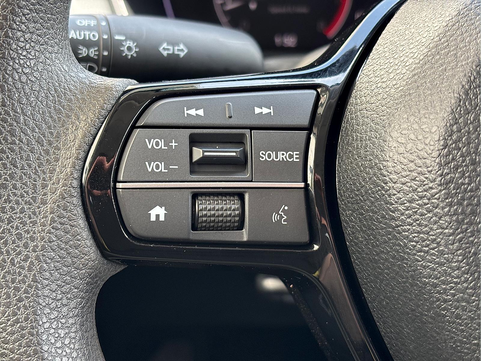 2025 Honda Civic LX - Photo 27