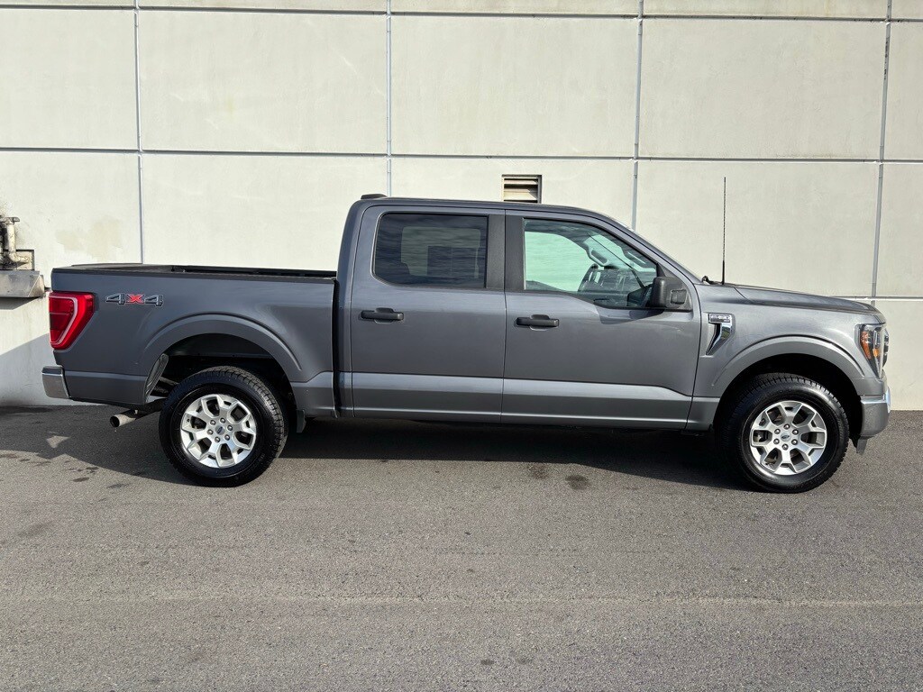 2023 Ford F-150 XLT photo 2