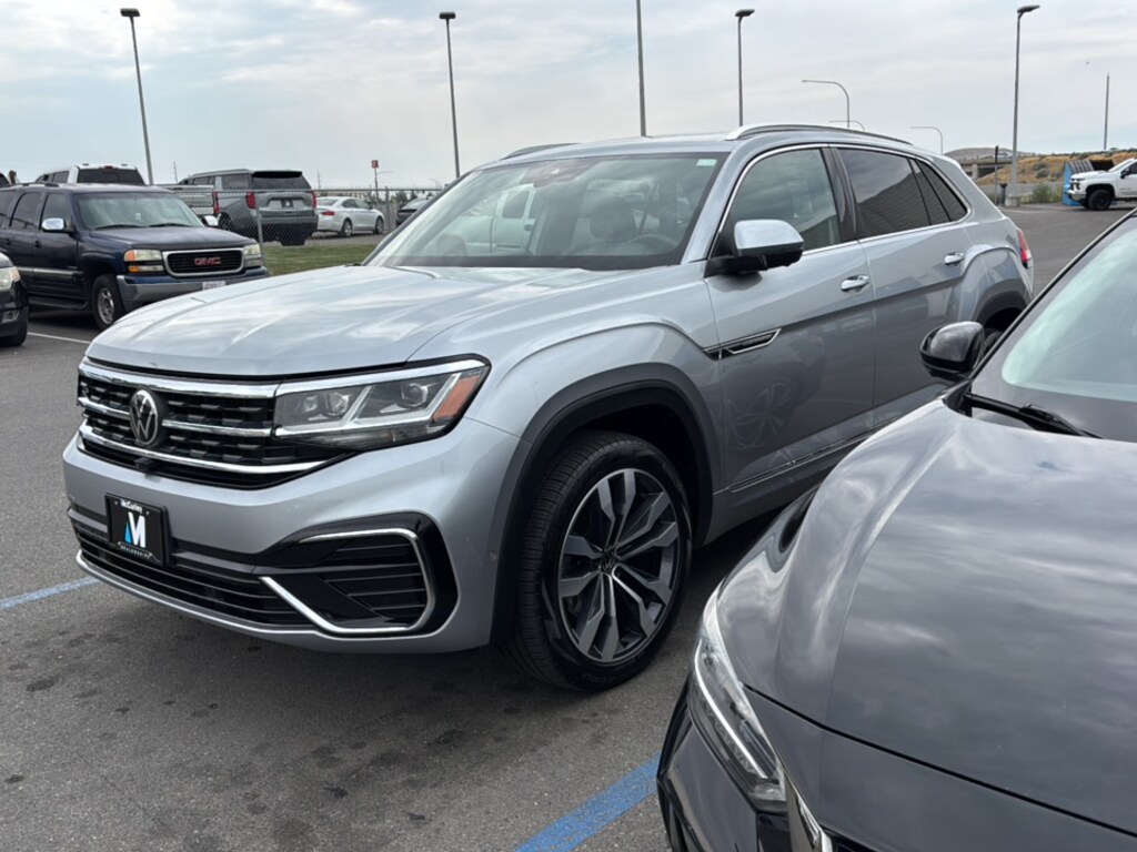 Used 2023 Volkswagen Atlas Cross Sport 3.6L V6 SEL Premium R-Line SUV