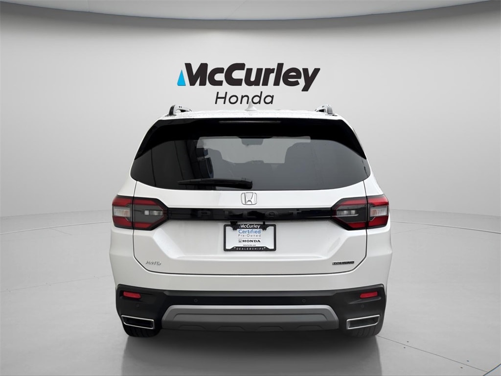 Certified 2025 Honda Pilot Touring SUV