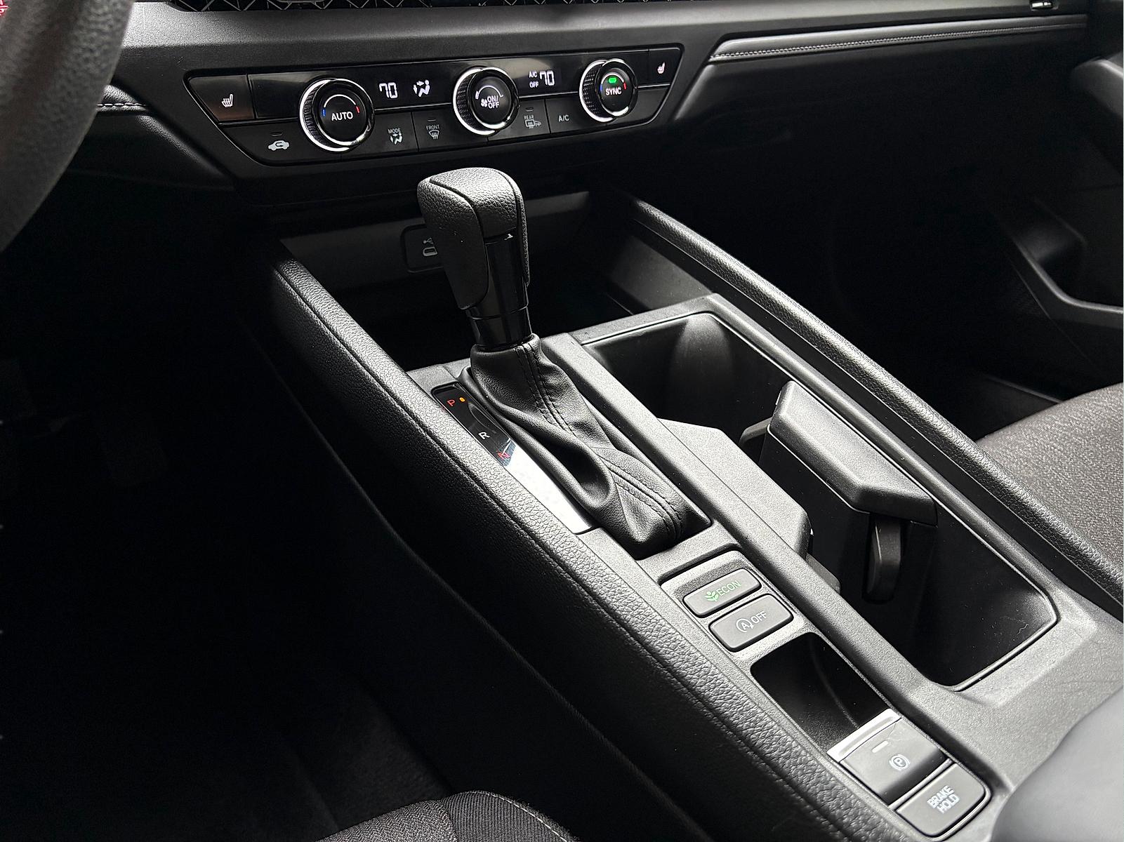 2025 Honda Accord SE - Photo 25